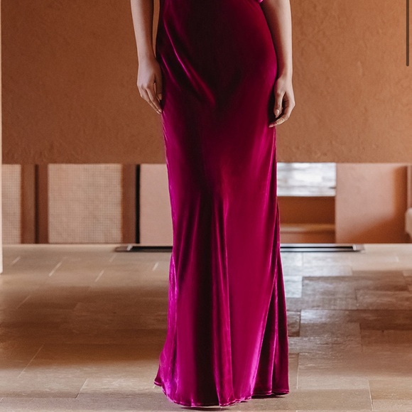 Mes Demoiselles magenta velvet dress. size 4. NWT. - Picture 6 of 11